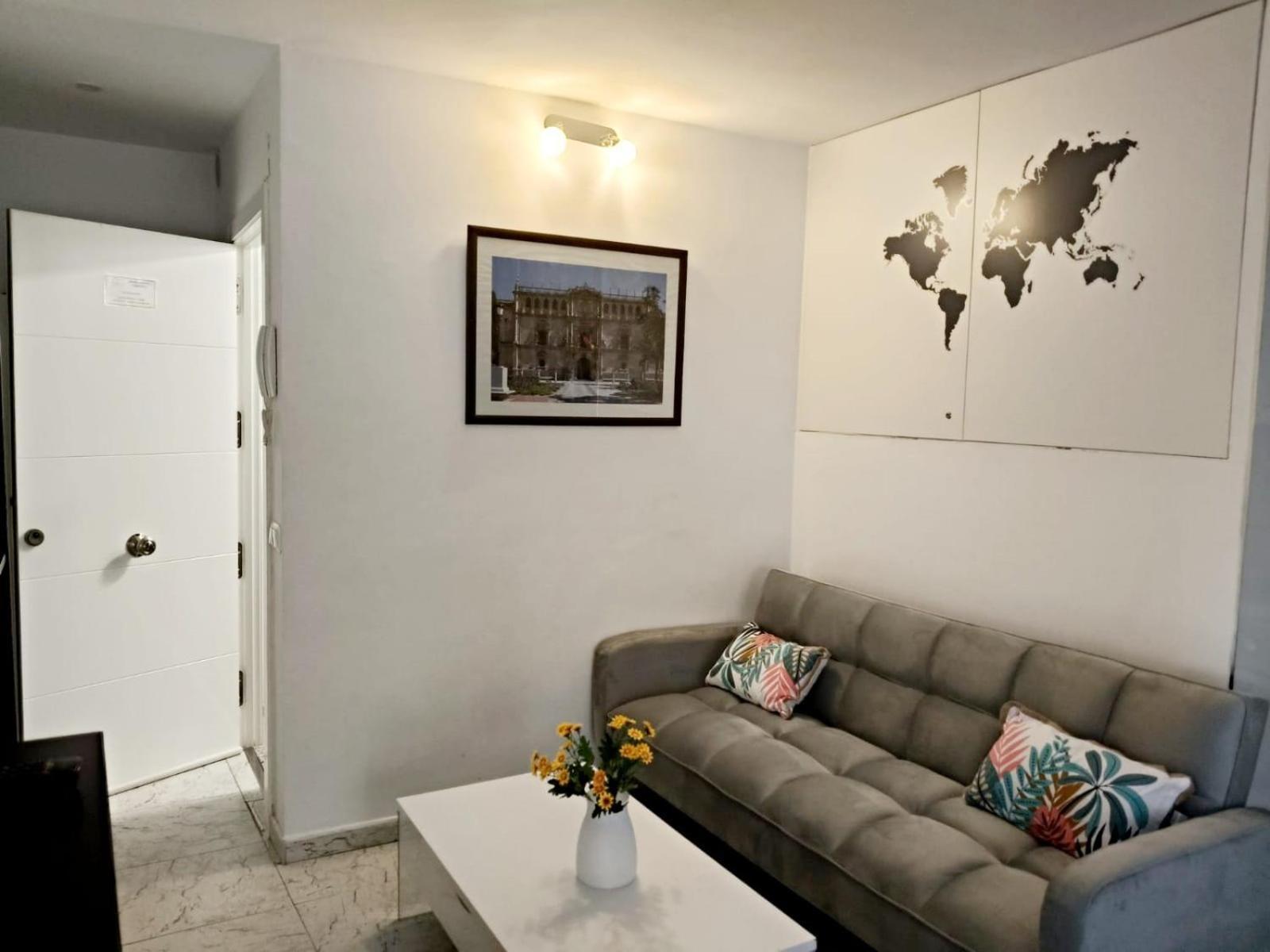 Apartamento La Doncella Alcalá de Henares Exterior foto